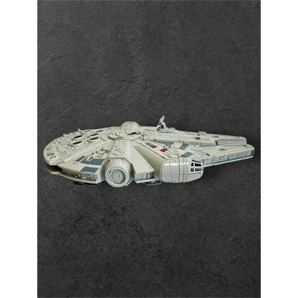 REVELL STAR WARS MILLENNIUM FALCON PLASTIC SNAPTITE MODEL KIT 1:164 Working